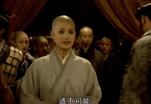 别“挤胸”尬演古装美人了，这6位女星告诉你，什么叫古典美人