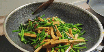 炒韭菜苔怎么做好吃又简单,韭菜苔炒香干的家常做法