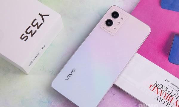 vivo y33s评测流畅不发热耐用长续航