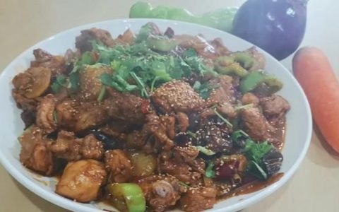 大盘鸡怎么做(大盘鸡怎么做最好吃)