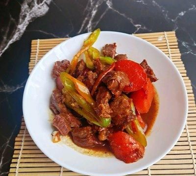 自从学会简易版烧牛肉，家里就我掌勺了