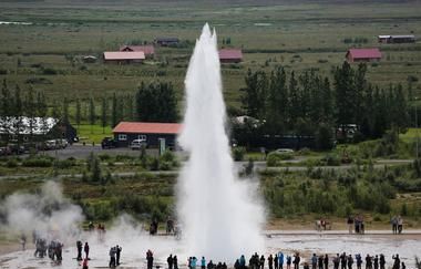 冰岛阿库雷里旅游景点有哪些地方图1